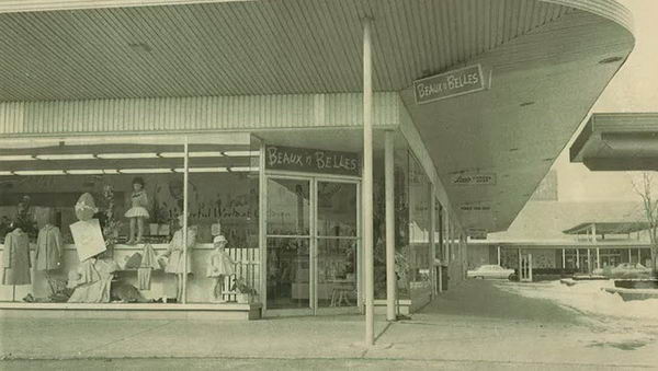 Frandor Shopping Center - Frandor Shopping Center Photo From Lansing State Journal (newer photo)